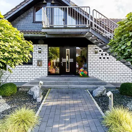 Konrad Duden Апартаменты